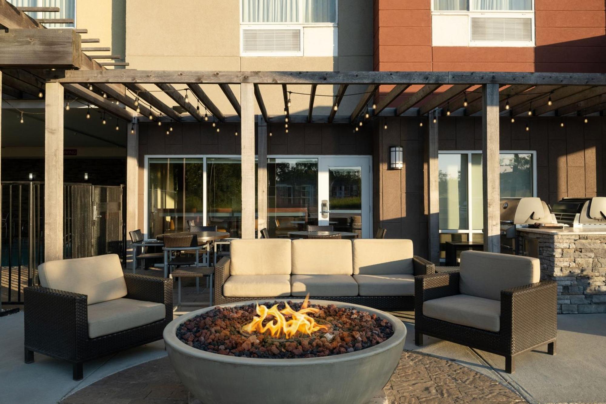 Towneplace Suites By Marriott Lafayette South Exteriér fotografie